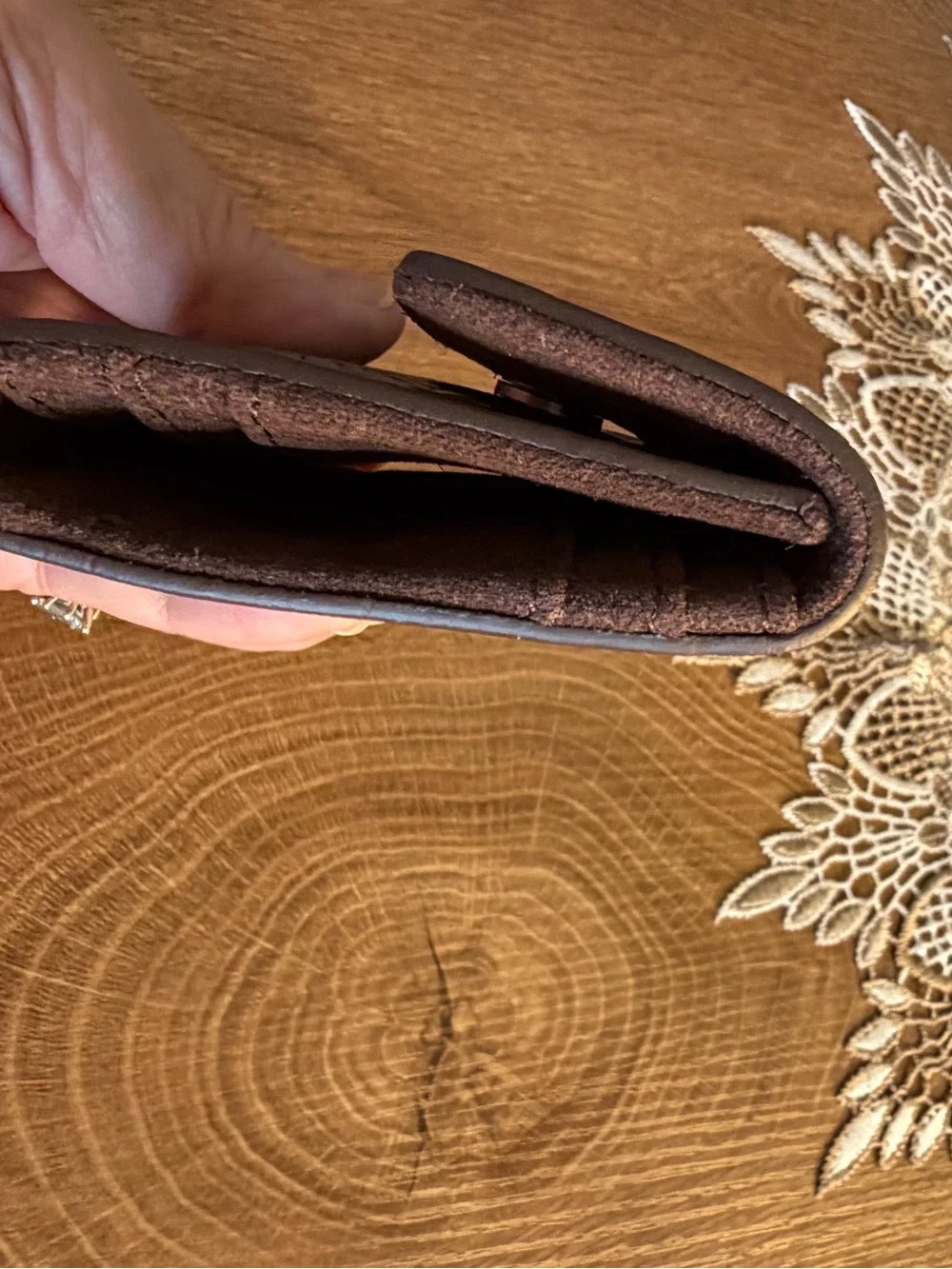 Dk Brown Tooled Leather Snap Wallet. Suede inside with 6 Card Slots. Very Nice!